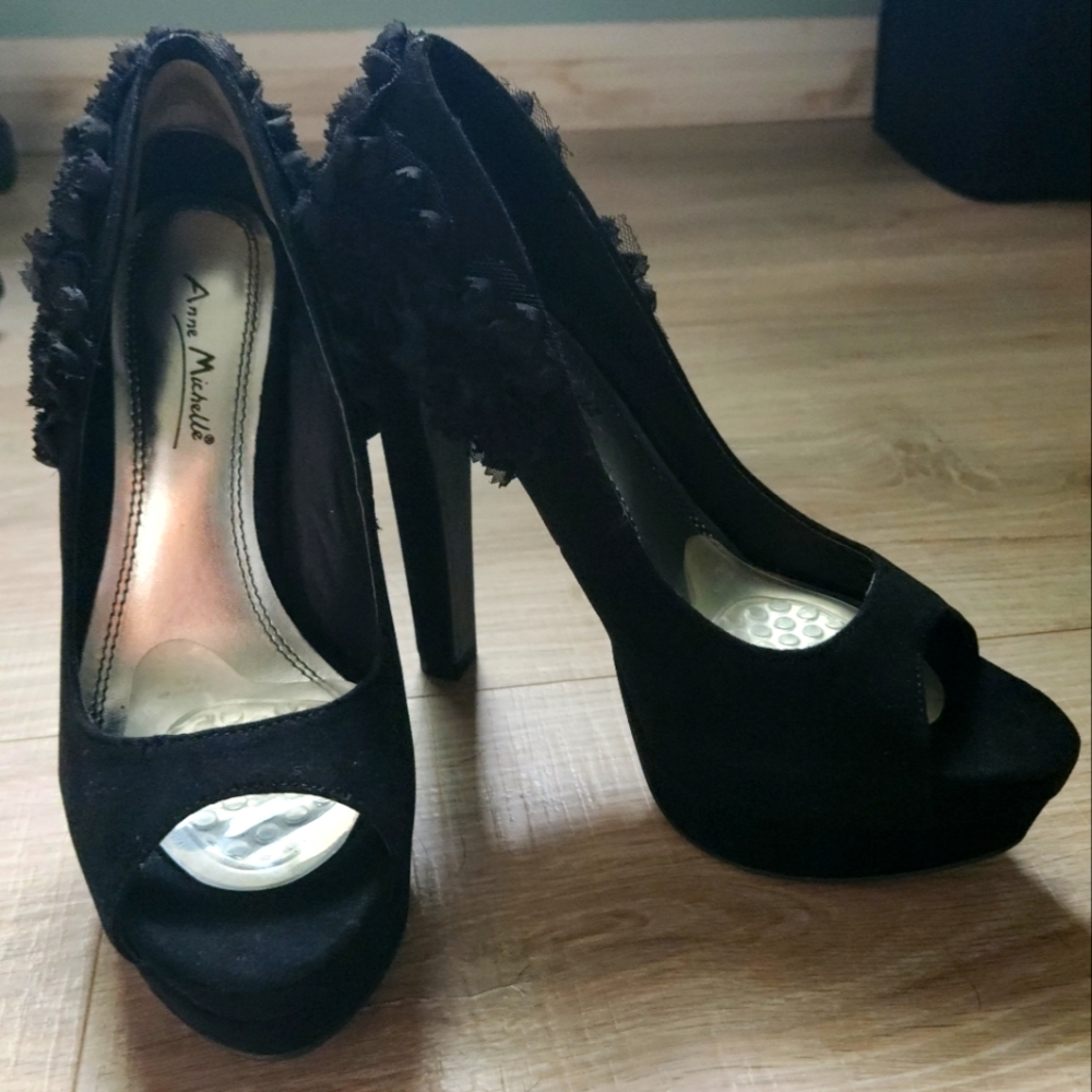 Black heels